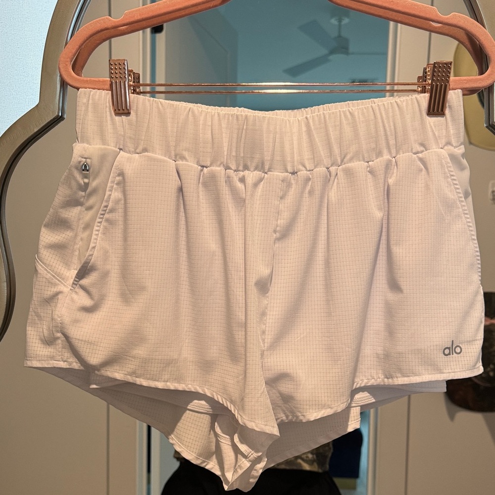 Alo shorts